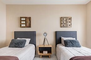 AO21 Apartments