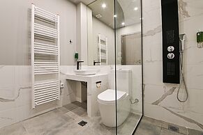 Thisean Modern Suites by Athens Stay