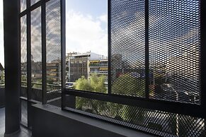 Thisean Modern Suites by Athens Stay