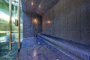 Vitri Cartagena Beachfront