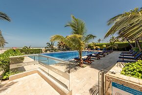 Vitri Cartagena Beachfront