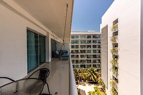 Vitri Cartagena Beachfront