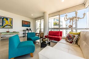 Vitri Cartagena Beachfront