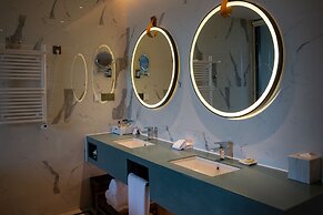 Holiday Inn Resort Maoshan Hot-Spring by IHG