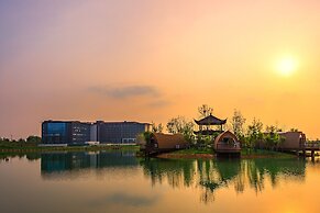 Holiday Inn Resort Maoshan Hot-Spring by IHG