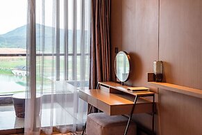 Holiday Inn Resort Maoshan Hot-Spring by IHG