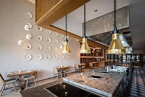 Holiday Inn Resort Maoshan Hot-Spring by IHG