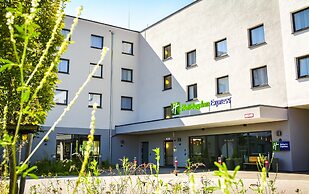 Holiday Inn Express Munich Olching by IHG