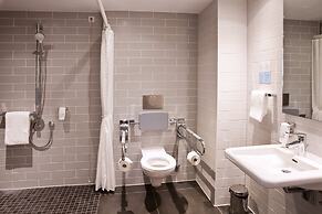 Holiday Inn Express Munich Olching by IHG