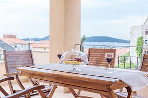 Luxury Apartments Iva