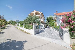 Luxury Apartments Iva