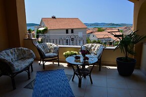 Luxury Apartments Iva