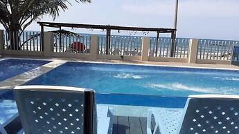 Camino Palmero Coveñas