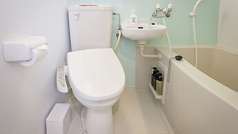 Kariyushi Condominium Resort Naha Sky Living Hotel Asahibashiekimae