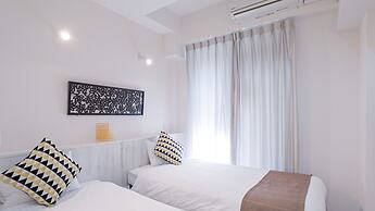 Kariyushi Condominium Resort Naha Sky Living Hotel Asahibashiekimae