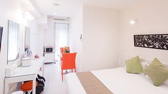 Kariyushi Condominium Resort Naha Sky Living Hotel Asahibashiekimae