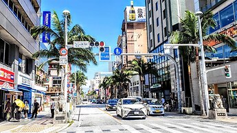 Kariyushi Condominium Resort Naha Sky Living Hotel Asahibashiekimae