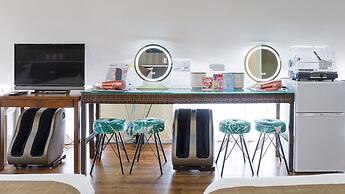 Kariyushi Condominium Resort Naha Sky Living Hotel Asahibashiekimae