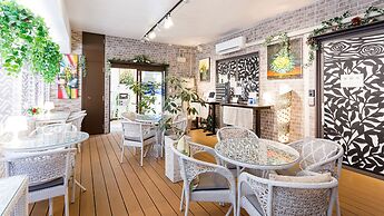 Kariyushi Condominium Resort Naha Sky Living Hotel Asahibashiekimae