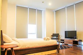 Homey and Warm 3BR Apartment at Ambassade Residences