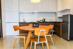 Homey and Warm 3BR Apartment at Ambassade Residences