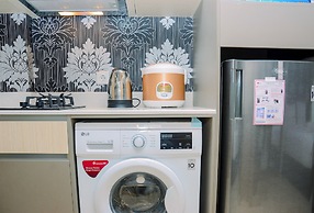 Best Price Studio Apartment at Gold Coast