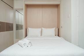 Comfortable and Homey Studio Apartment at Kebagusan City