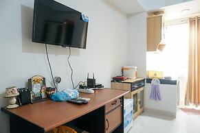 Fully Furnished Studio at Green Park View Apartment