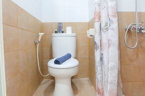 Fully Furnished and Comfortable 2BR Green Pramuka Apartment