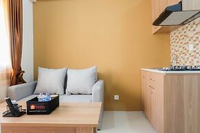 Fully Furnished and Comfortable 2BR Green Pramuka Apartment