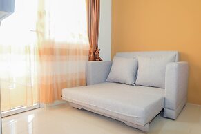 Fully Furnished and Comfortable 2BR Green Pramuka Apartment