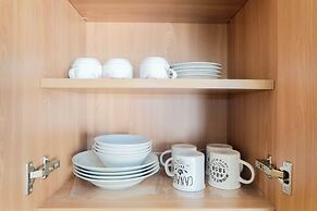 Fully Furnished and Comfortable 2BR Green Pramuka Apartment