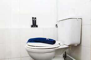 Stylish and Posh 1BR Gading Nias Apartment