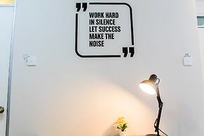 Stylish and Posh 1BR Gading Nias Apartment