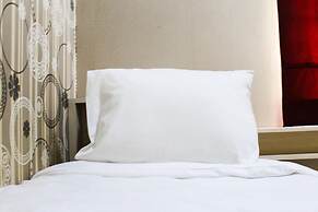 Stylish and Convenient 2BR Green Bay Pluit Apartment