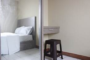 Minimalist 3BR Gateway Cicadas Ahmad Yani Apartment