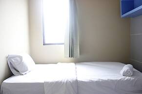 Minimalist 3BR Gateway Cicadas Ahmad Yani Apartment