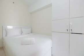 Pool View 2BR Apartment @ Springlake Summarecon