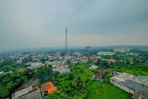 Studio Apartment Bogorienze Resort near The Jungle Water Adventure