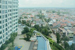 Pleasant and Modern Studio Grand Kamala Lagoon Apartment