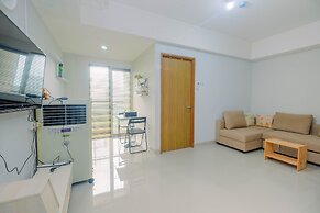Minimalist and Posh 1BR The Oasis Cikarang Apartment