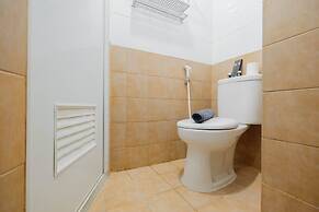 Modern Studio Apartment 27th on Top of Green Pramuka Mall
