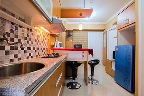 Cozy Stay 2BR @ Green Pramuka Apartment