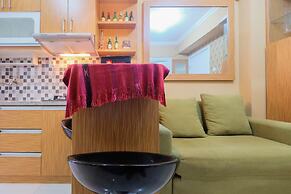 Cozy Stay 2BR @ Green Pramuka Apartment