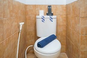 Comfortable 2BR Apartment at Green Pramuka near Mall