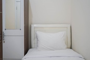 Comfortable 2BR Apartment at Green Pramuka near Mall