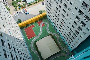 Comfortable 2BR Apartment at Green Pramuka near Mall