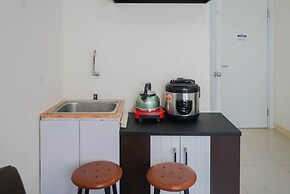 Comfortable 2BR Apartment at Green Pramuka near Mall