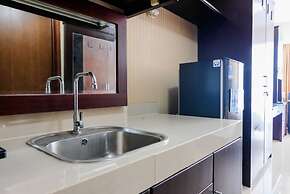 Modern Comfy Studio Apartment at U Residence