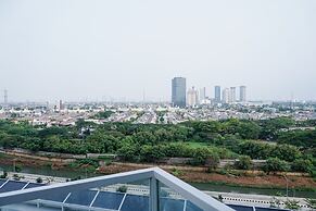 Deluxe Puri Mansion 1BR Apartment with Sofa Bed